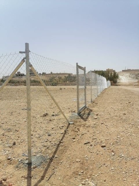 تركيب شبوك حديد في حي السلي
