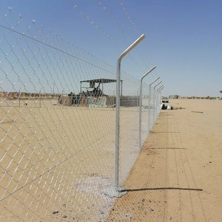 تركيب شبك حديد لتسوير موقع